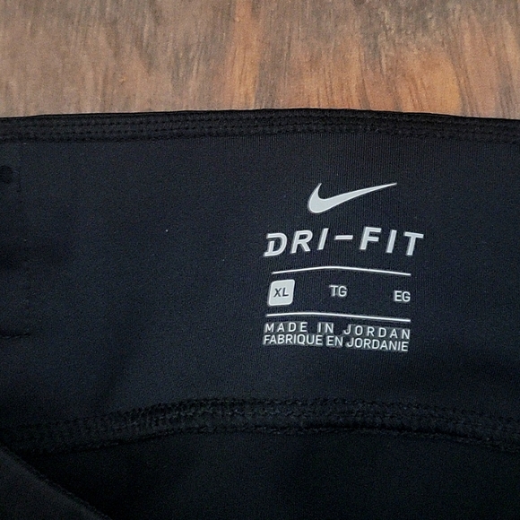 Womens Nike run dri fit essential pants XL - Picture 2 of 11